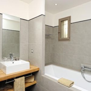 Salle de bain résidence villa Rusant à porto-vecchio en corse du sud