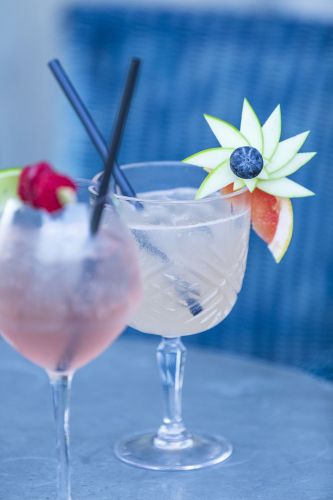 Plancha sur sa terrasse face à la mer, préparée avec soin par notre Chef, Philippe Le Bail